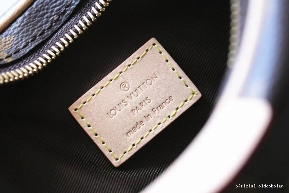 Official oldcobbler LOUIS MM VUITTON Croissant 0708
